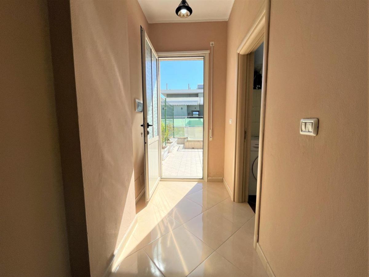 Mike Apartment Vlore Bagian luar foto