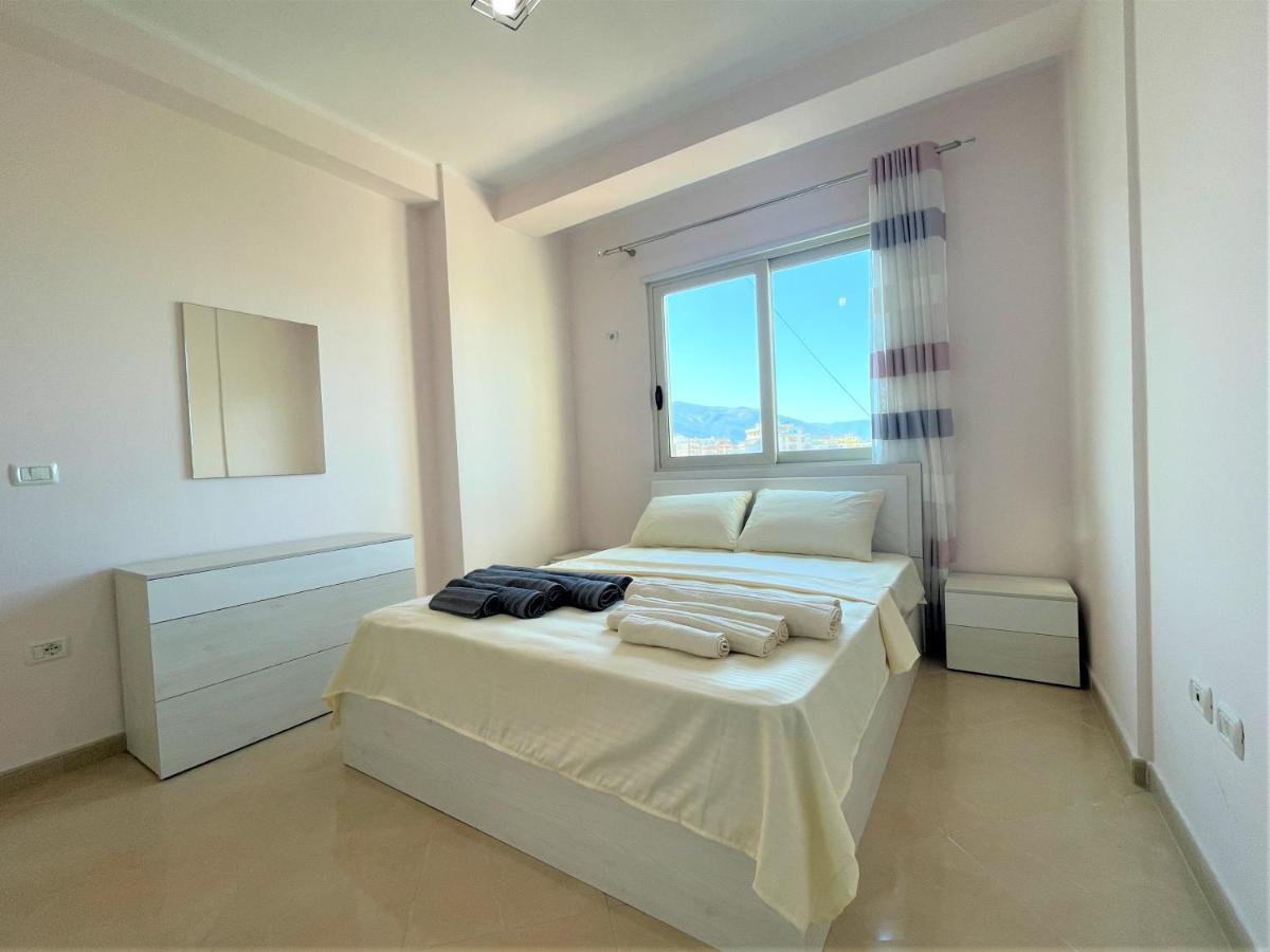 Mike Apartment Vlore Bagian luar foto