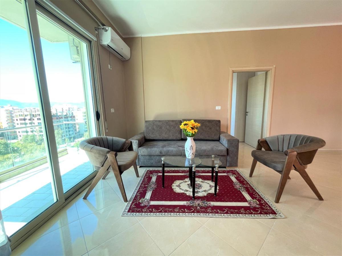 Mike Apartment Vlore Bagian luar foto